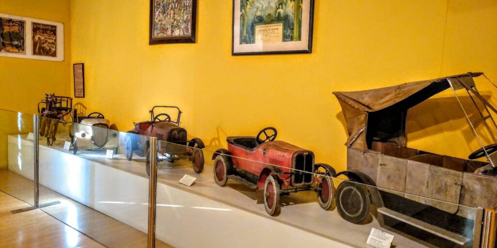 Museo del Juguete de Dénia: Guía para tu Visita a Denia 2025 3 Museo del Juguete