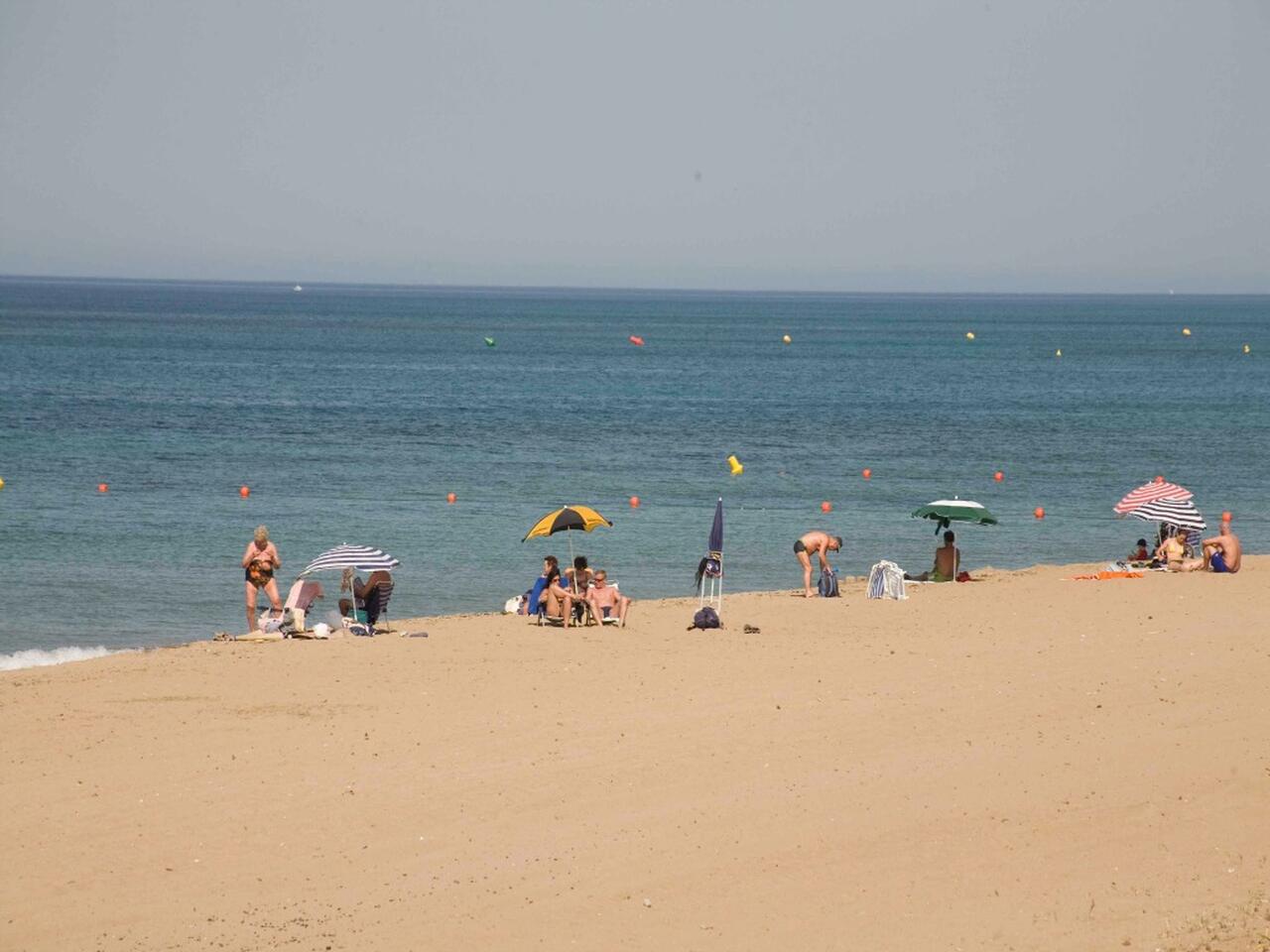 Playa Les Marines Denia: Guía turística de Dénia 2025