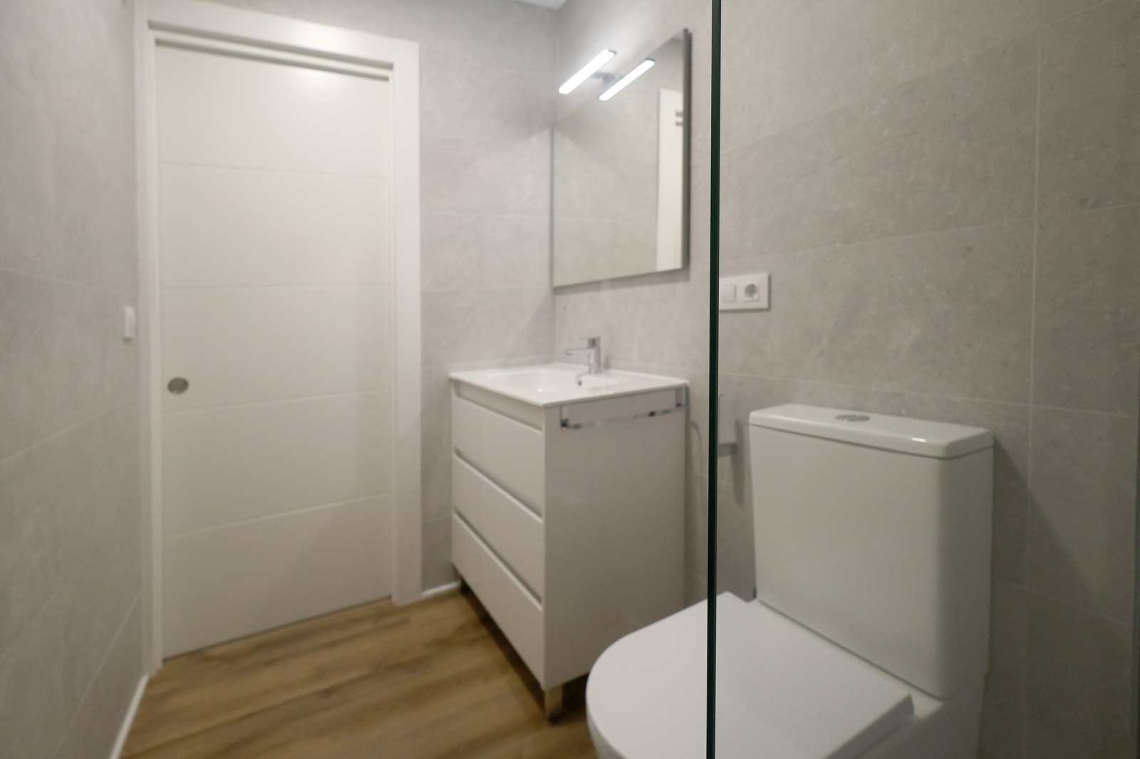 WhatsApp Image 2025-12-18 at 15.23.44 (3)_11zon