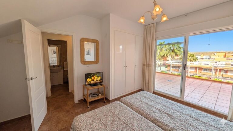 Gemini_Generated_Image_cy64q7cy64q7cy64_2_11zon