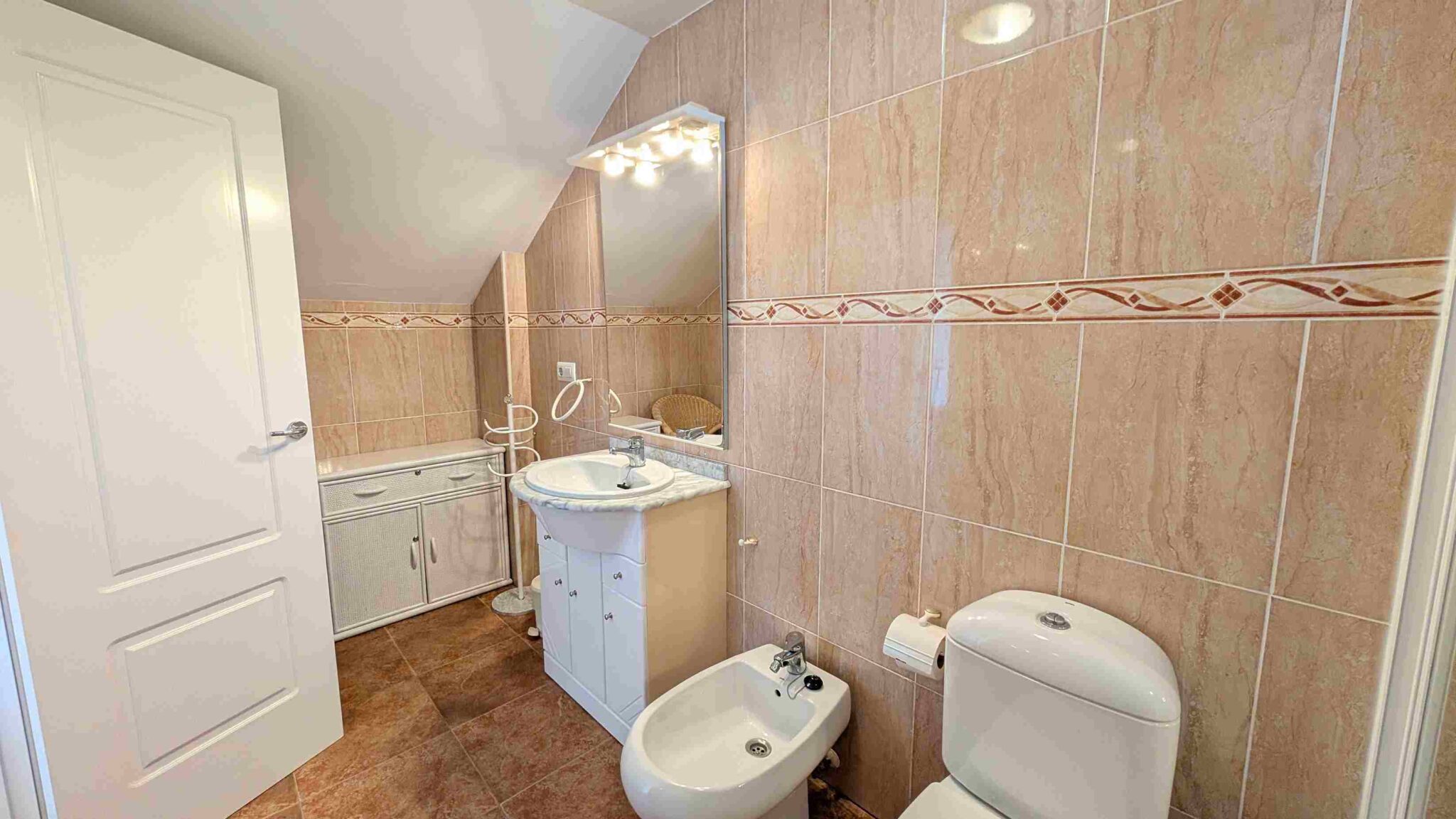 PXL_20260410_154824831_3_11zon