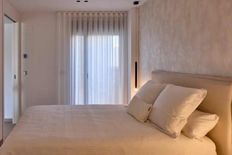 albamar-apt2-03A0922_23_11zon